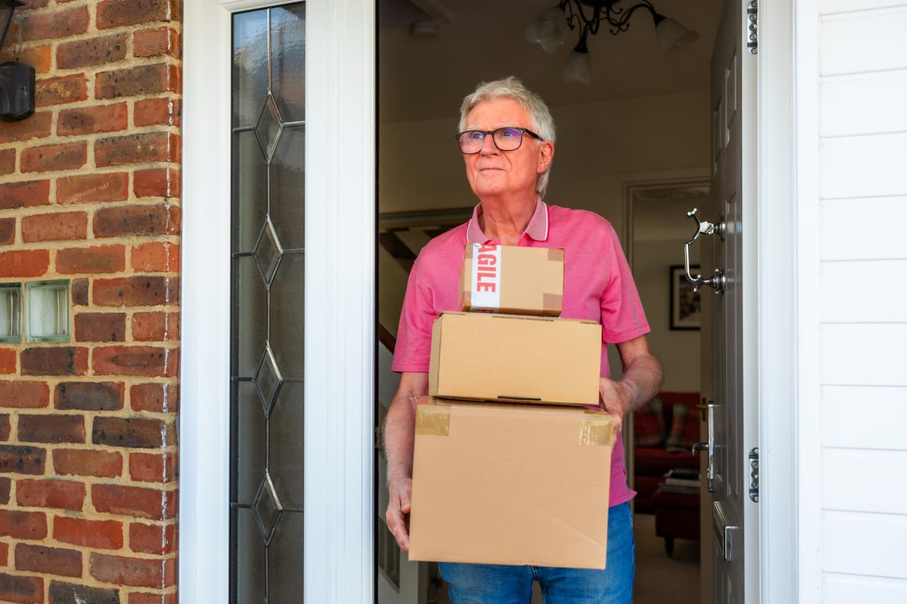 My father-in-law, 81, sold his $75,000 home to pay his daughter’s $50,000 debt. How can I keep him from becoming destitute? — MarketWatch, Killeen Business news