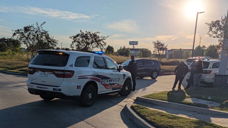 15-year-old riding electric scooter involved in crash near FM 1960, deputies say — KHOU 11 (Houston), Killeen Community news